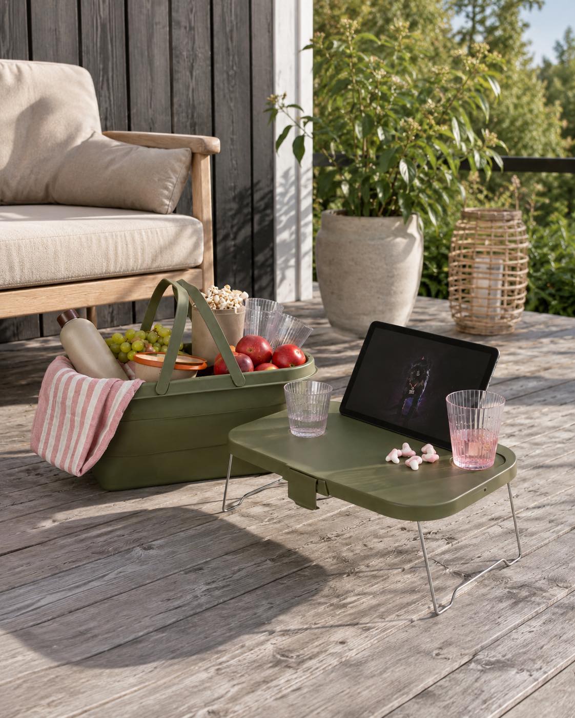 Vikbar Picknickkorg med lock grön